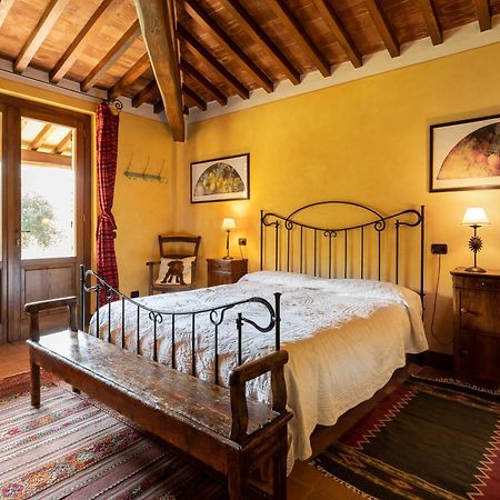 Fontanaro Farm And Culinary School Villa Paciano Екстериор снимка