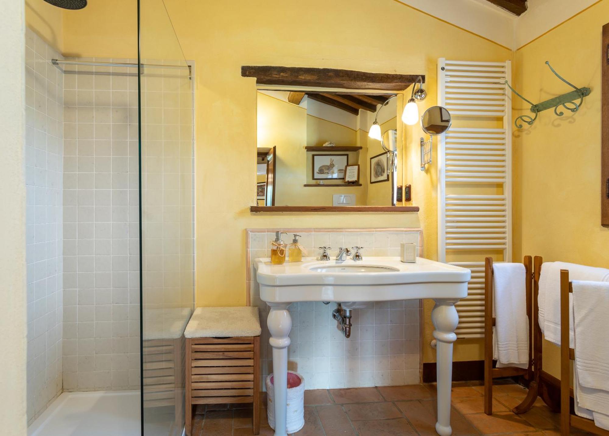Fontanaro Farm And Culinary School Villa Paciano Екстериор снимка